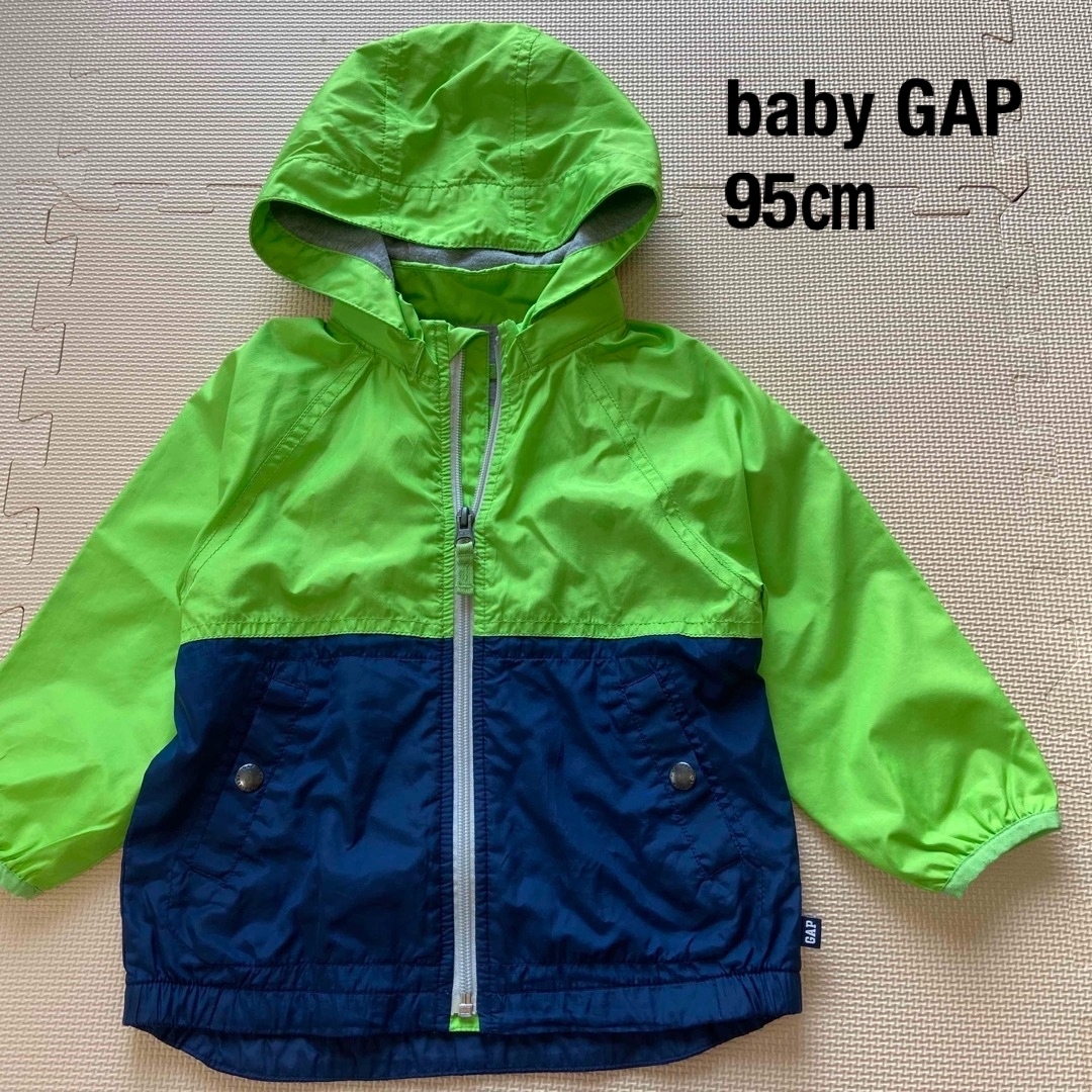 babyGAP(ベビーギャップ)のbaby GAP ベビーギャップ　アウター95㎝ 切り替え ナイロン ジャンパー キッズ/ベビー/マタニティのキッズ服男の子用(90cm~)(ジャケット/上着)の商品写真