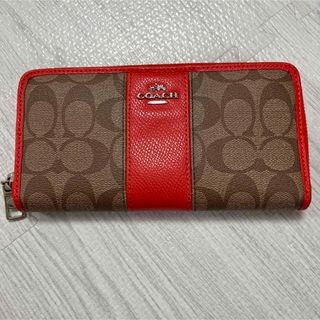 コーチ(COACH)の美品　coach オレンジ長財布(財布)