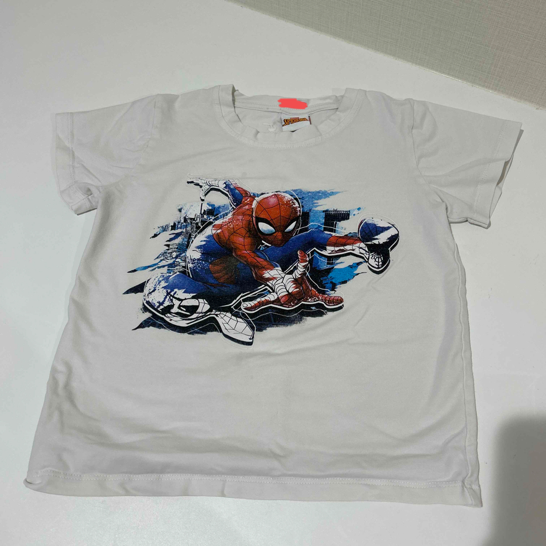 MARVEL(マーベル)のスパイダーマンTシャツ　2枚セット　110サイズ キッズ/ベビー/マタニティのキッズ服男の子用(90cm~)(Tシャツ/カットソー)の商品写真