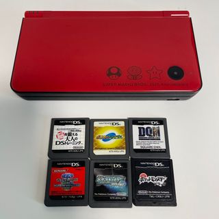 ニンテンドーDS(ニンテンドーDS)のNintendo　ニンテンドーDSiLL スーパーマリオ25周年　画面極美品(携帯用ゲーム機本体)