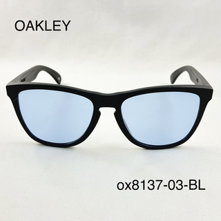 オークリー(Oakley)のオークリーox8137-03ライトブルーサングラスFrogskins(サングラス/メガネ)