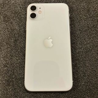 iPhone - iPhone11 64GB ホワイト 美品 箱、備品なしの通販 by mugi ...