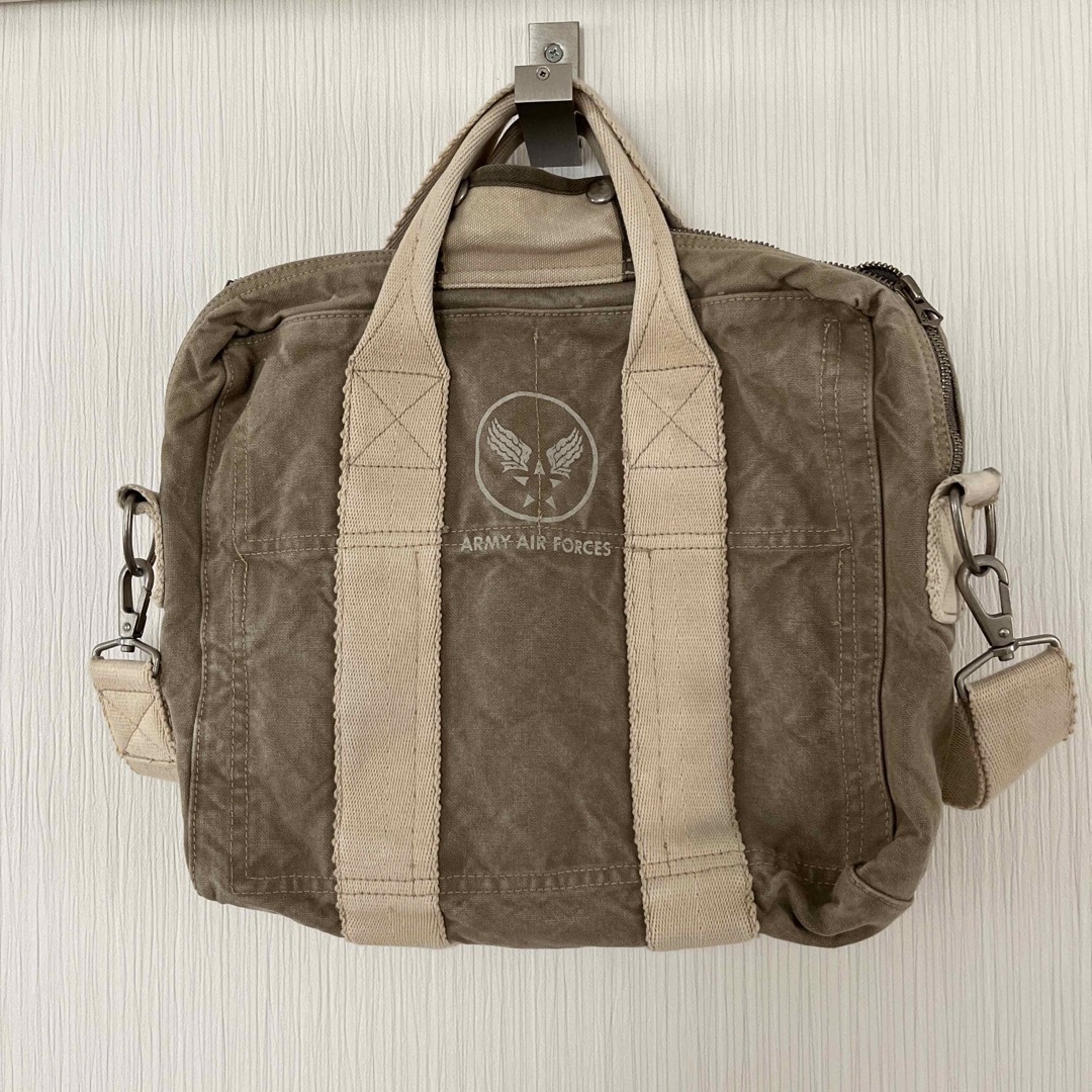 TOYS McCOY(トイズマッコイ)のトイズマッコイ　アビエイターブリーフバッグ メンズのバッグ(ショルダーバッグ)の商品写真
