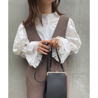 ナチュラルクチュール(natural couture)のnatural couture デザインレーススリーブバンドカラーブラウス(シャツ/ブラウス(長袖/七分))