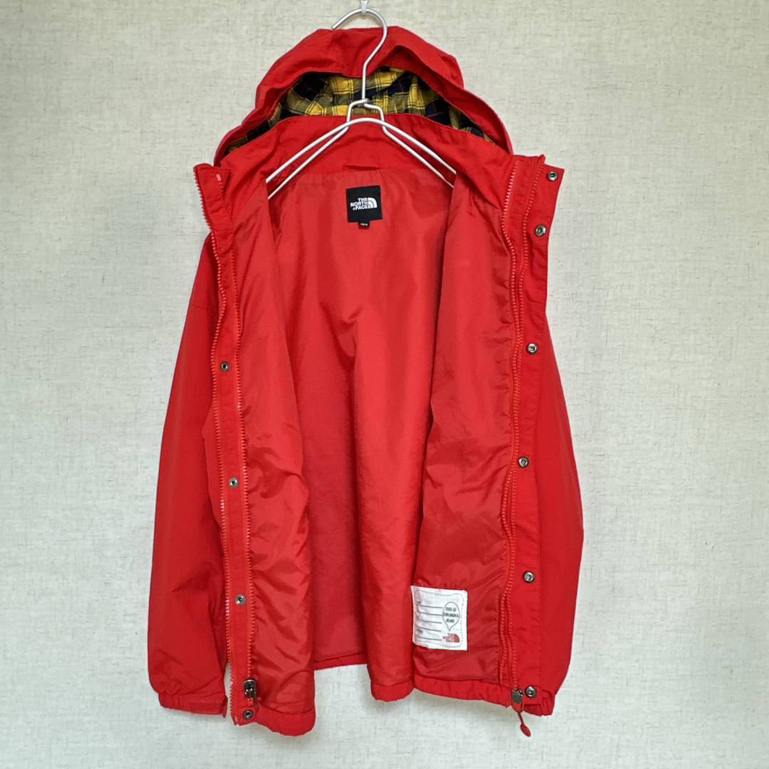 THE NORTH FACE(ザノースフェイス)のノースフェイス　マウンテンパーカー　ナイロンジャケット  キッズ150   キッズ/ベビー/マタニティのキッズ服男の子用(90cm~)(ジャケット/上着)の商品写真