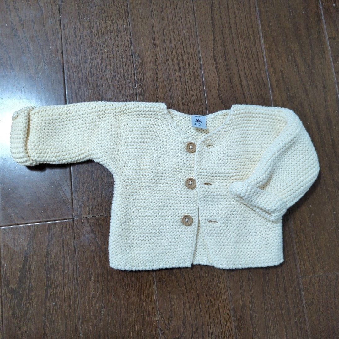 PETIT BATEAU(プチバトー)のpetitbateauカーディガン キッズ/ベビー/マタニティのベビー服(~85cm)(カーディガン/ボレロ)の商品写真