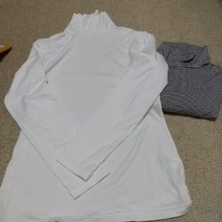 ユニクロ(UNIQLO)のユニクロ　ヒートテック　タートルネック　長袖　2着(カットソー(長袖/七分))