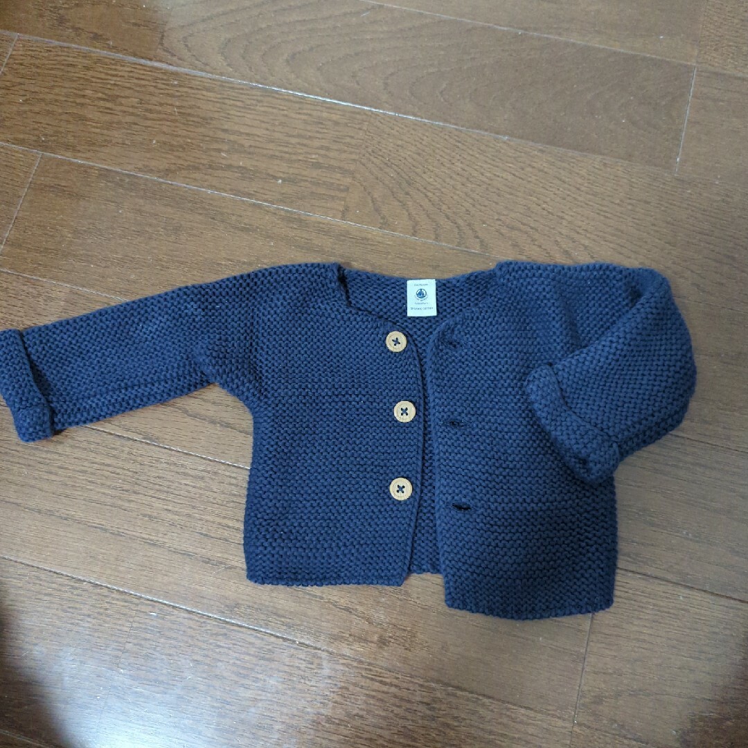 PETIT BATEAU(プチバトー)のpetitbateauカーディガン キッズ/ベビー/マタニティのベビー服(~85cm)(カーディガン/ボレロ)の商品写真