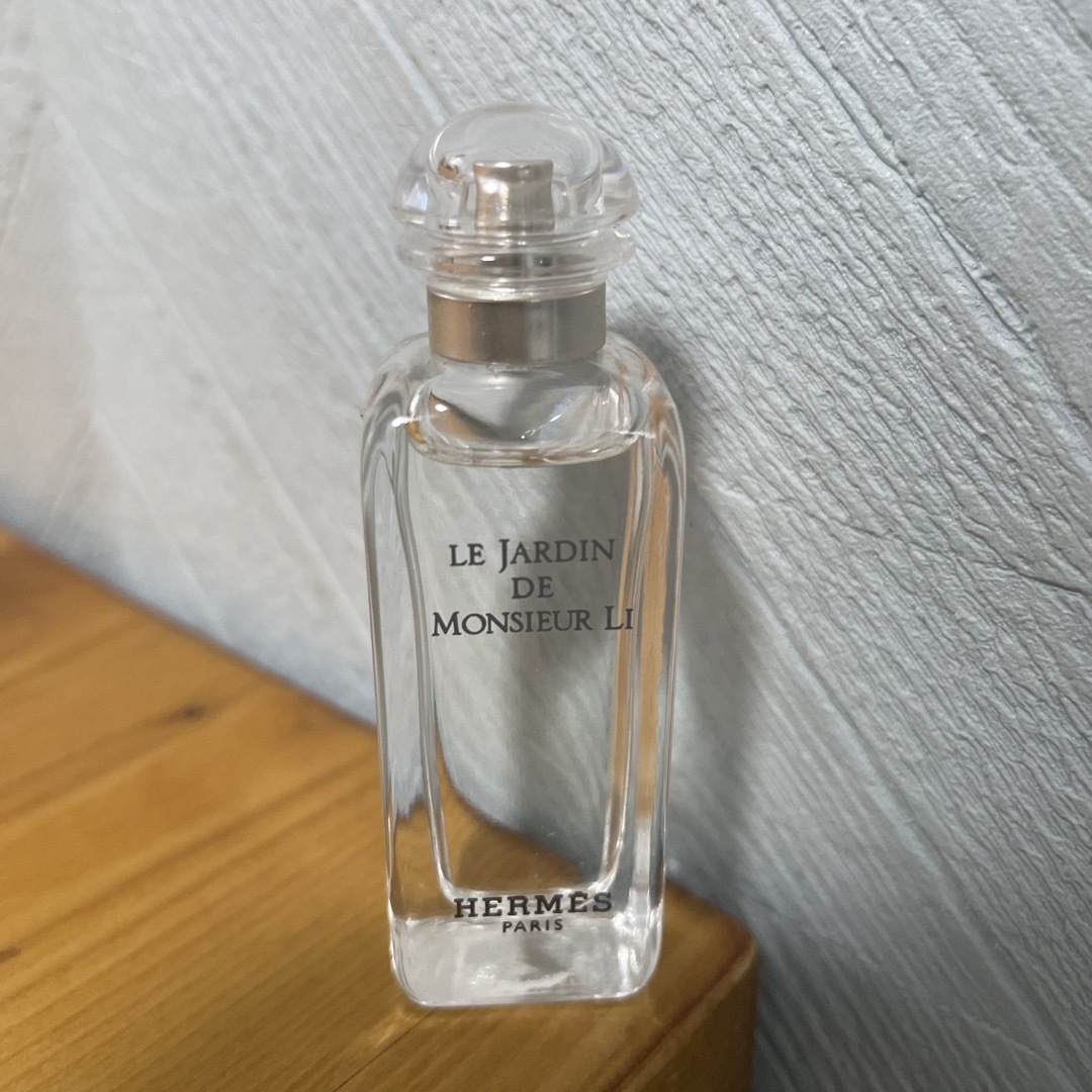 Hermes - 李氏の庭 7.5ml ほぼ未使用の通販 by aki｜エルメスならラクマ