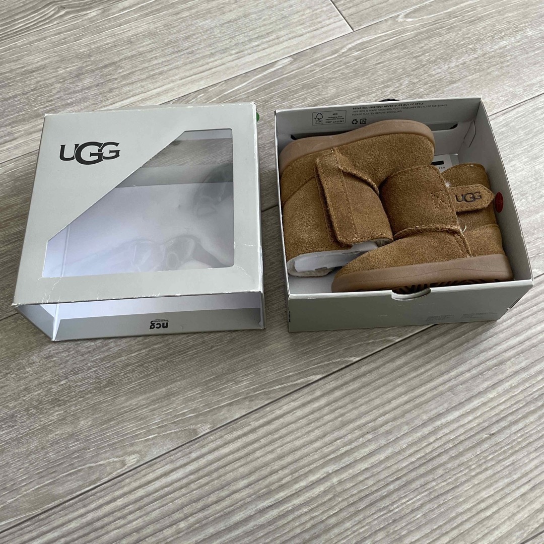 UGG ベビー　ムートンブーツ