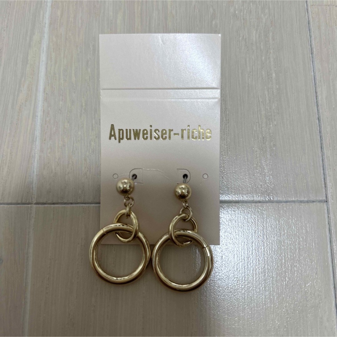 Apuweiser-riche(アプワイザーリッシェ)の【新品未使用】アプワイザーリッシェ　ピアス レディースのアクセサリー(ピアス)の商品写真