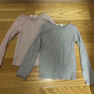 エイチアンドエム(H&M)のH&M 長袖カットソー2点セット　サイズ130(Tシャツ/カットソー)