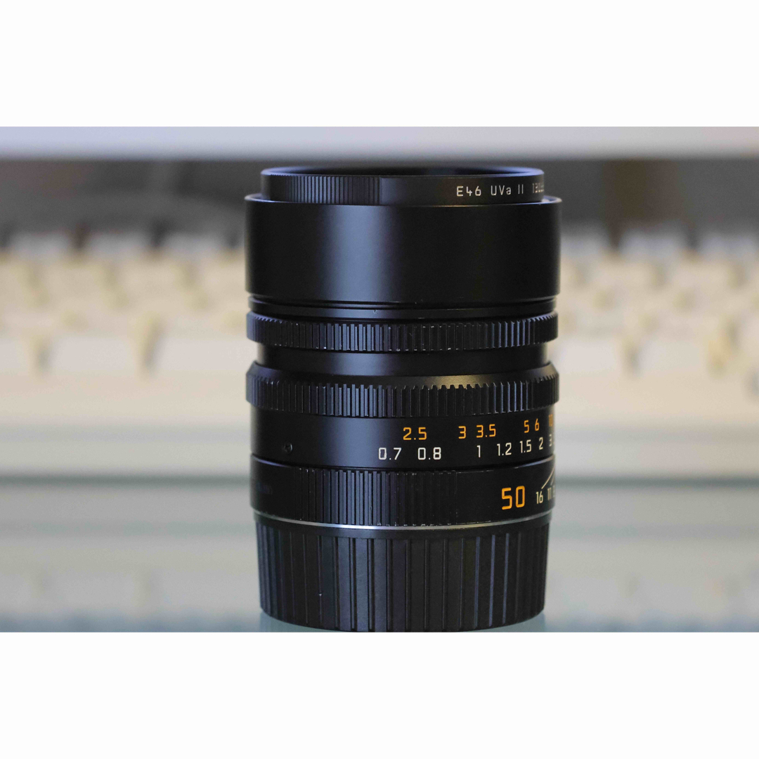 LEICA(ライカ)のleica ズミルックスm50mm f1.4 asph(6bit) スマホ/家電/カメラのカメラ(レンズ(単焦点))の商品写真