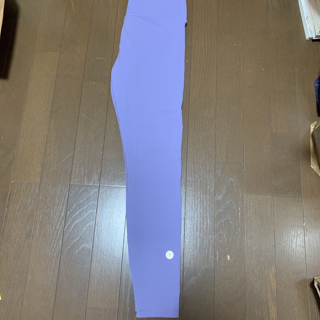 easyoga(イージーヨガ)のヨガウェア　Lパンツ　easyoga スポーツ/アウトドアのトレーニング/エクササイズ(ヨガ)の商品写真