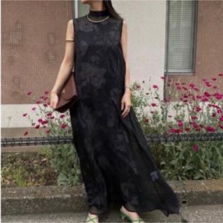 アメリヴィンテージ(Ameri VINTAGE)の2WAY FLOWER LAYERED SHEER DRESS(ロングワンピース/マキシワンピース)