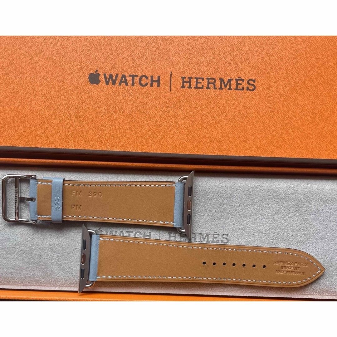 Hermes(エルメス)の【廃盤レア】Apple Watch HERMES レザーバンド メンズの時計(レザーベルト)の商品写真