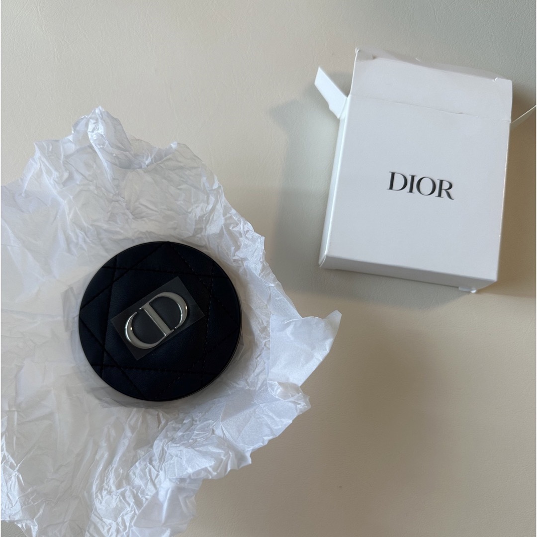 Dior コンパクトキルティングミラー　手鏡