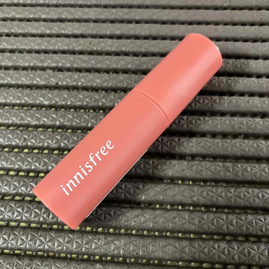 Innisfree(イニスフリー)のイニスフリービビットコットンインクティント#️⃣17 コスメ/美容のベースメイク/化粧品(口紅)の商品写真