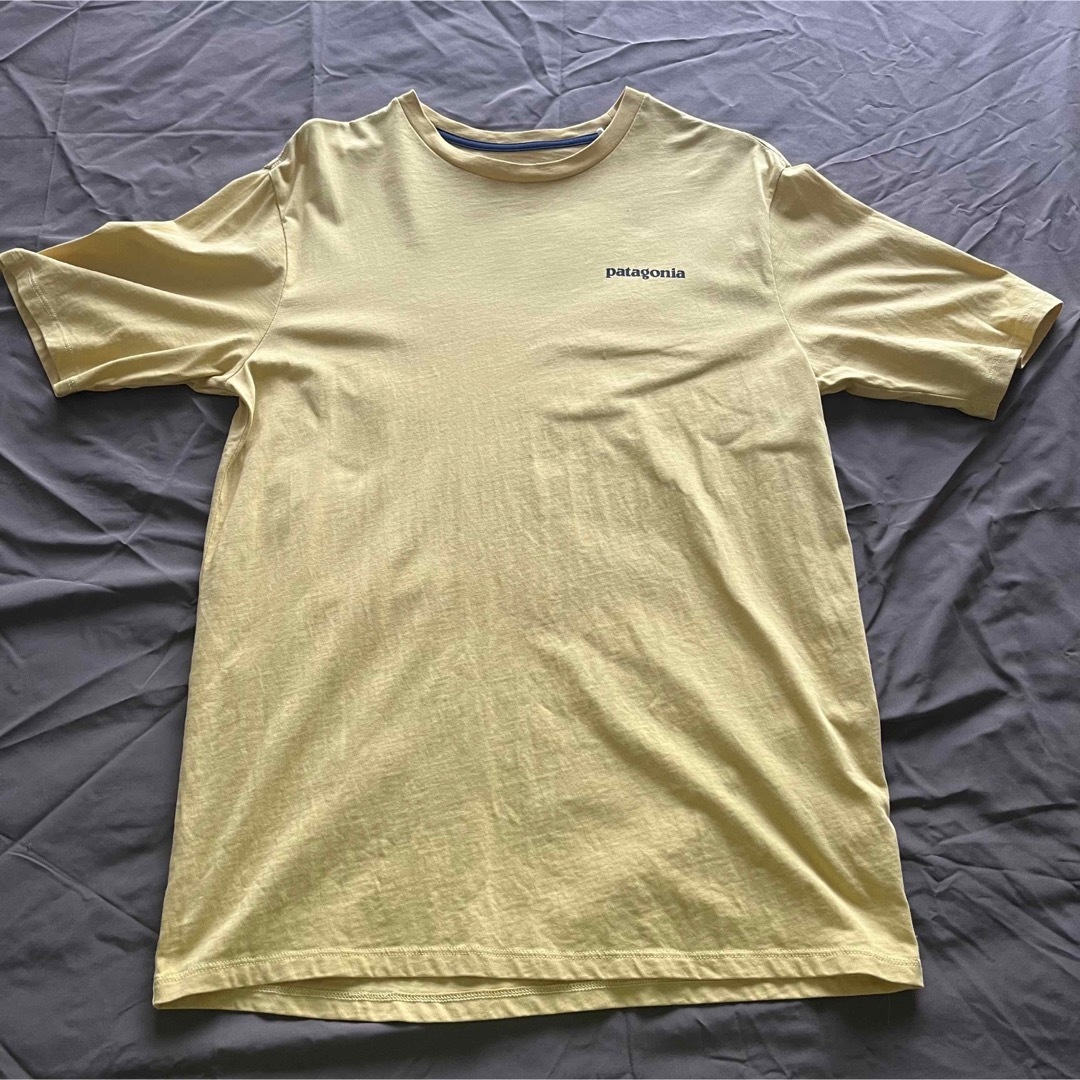 patagonia(パタゴニア)の[中古品]パタゴニア メンズ・P-6 ミッション・オーガニック・Tシャツ XS メンズのトップス(Tシャツ/カットソー(半袖/袖なし))の商品写真