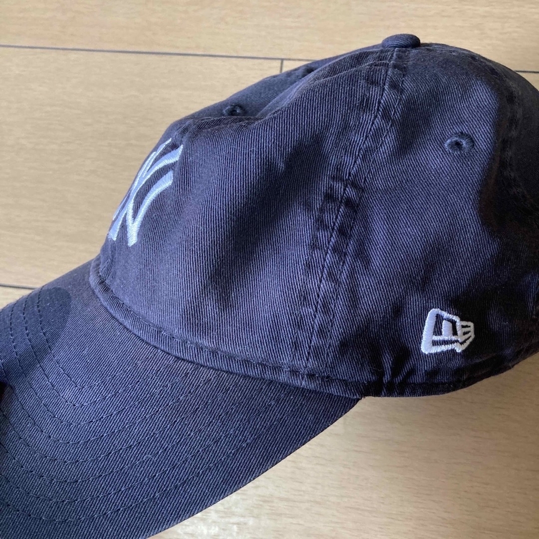 NEW ERA(ニューエラー)のニューエラ　キャップ　ネイビー レディースの帽子(キャップ)の商品写真