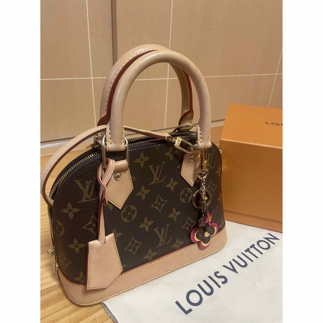 LOUIS VUITTON(ルイヴィトン)のルイヴィトン　モノグラム　アルマBB レディースのバッグ(ショルダーバッグ)の商品写真