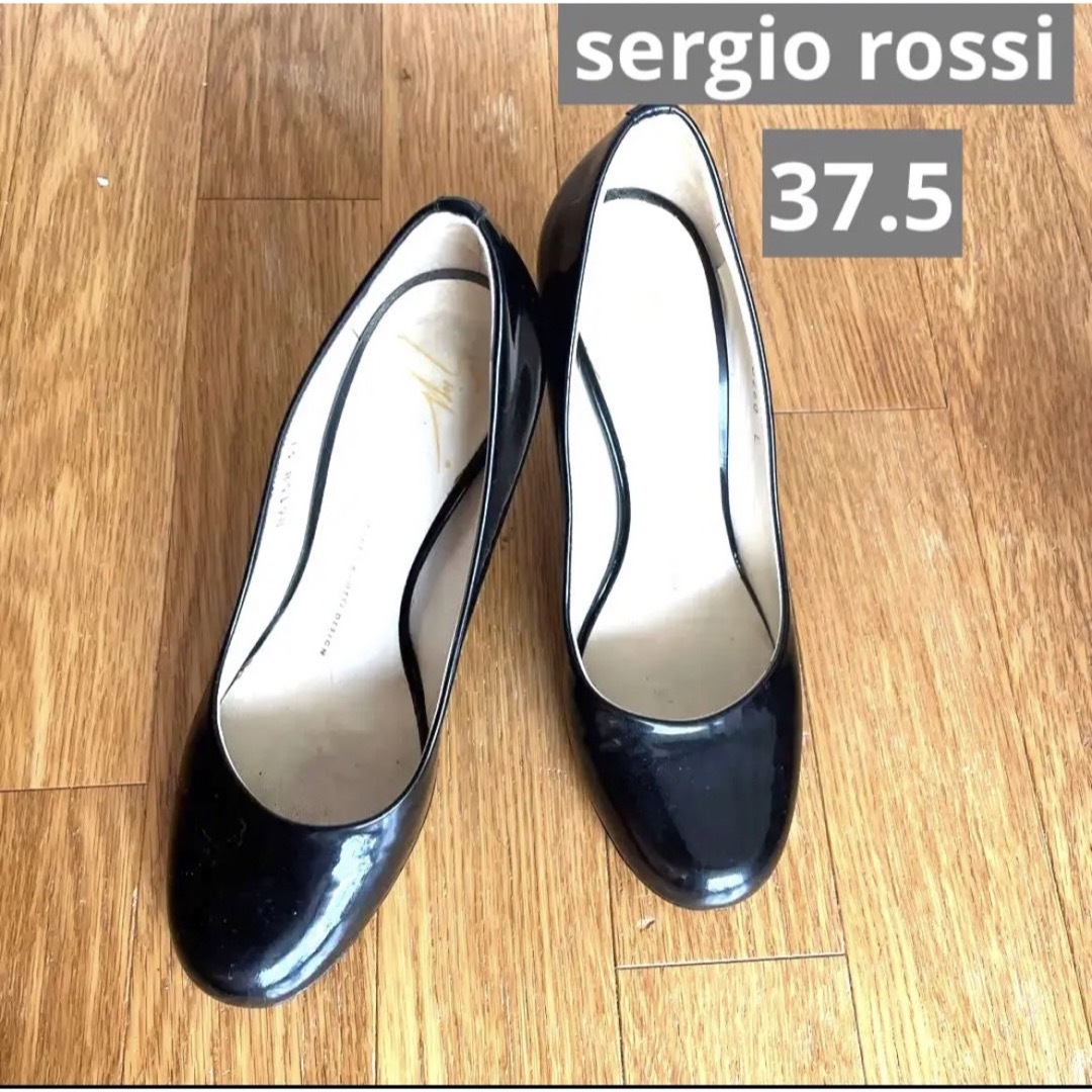 Sergio Rossi(セルジオロッシ)のセルジオロッシ　エナメルパンプス　ブラック　37.5 24.5 レディースの靴/シューズ(ハイヒール/パンプス)の商品写真