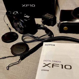 フジフイルム(富士フイルム)の富士フィルム　XF10  美品！(コンパクトデジタルカメラ)
