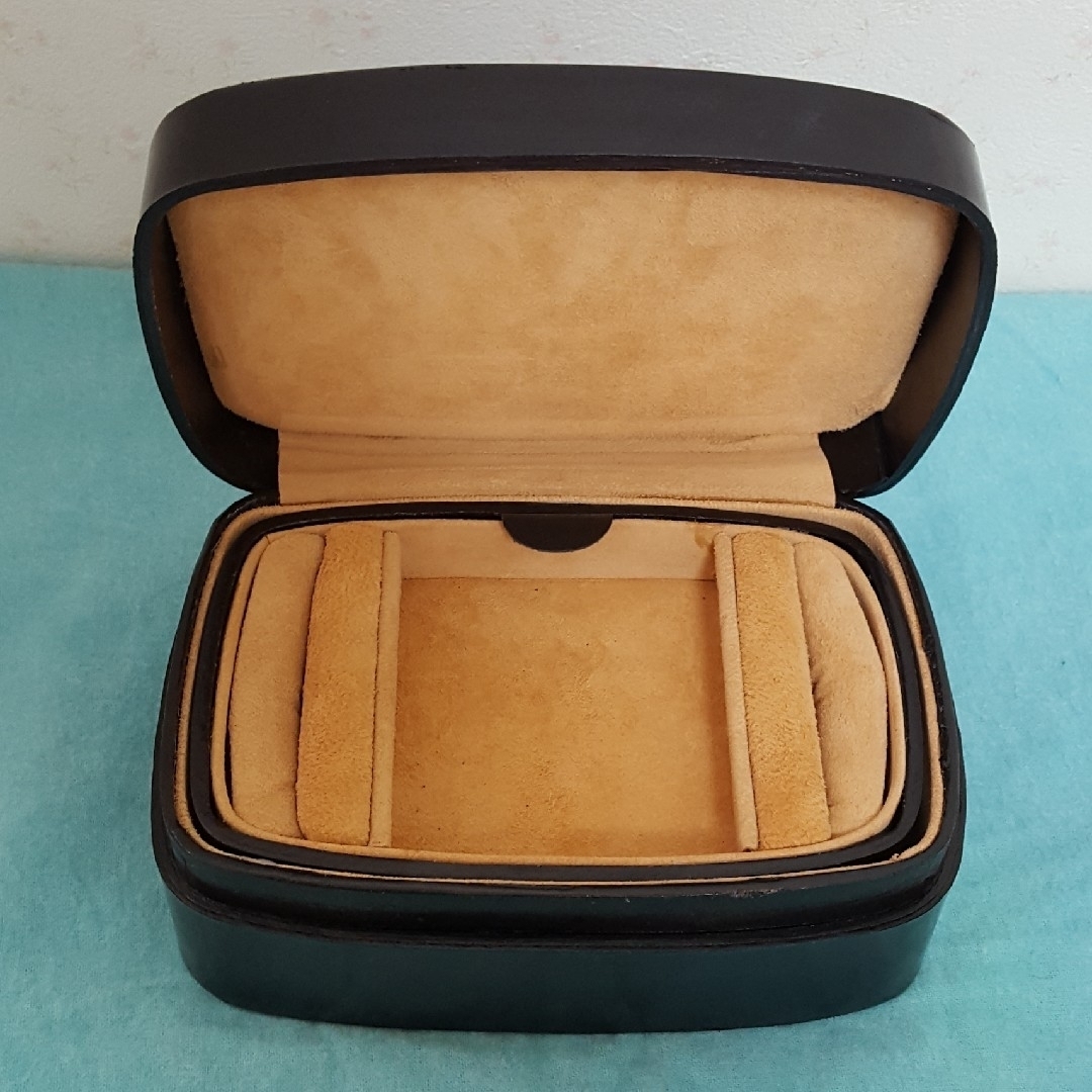 Tiffany レザー ジュエリー ケース small-