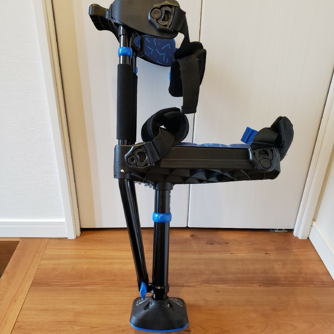 両手が使える松葉杖】iWALK3.0 アイウォーク3.0 - トレーニング 両手が使える松葉杖】iWALK3.0 アイウォーク3.0 - トレーニング
