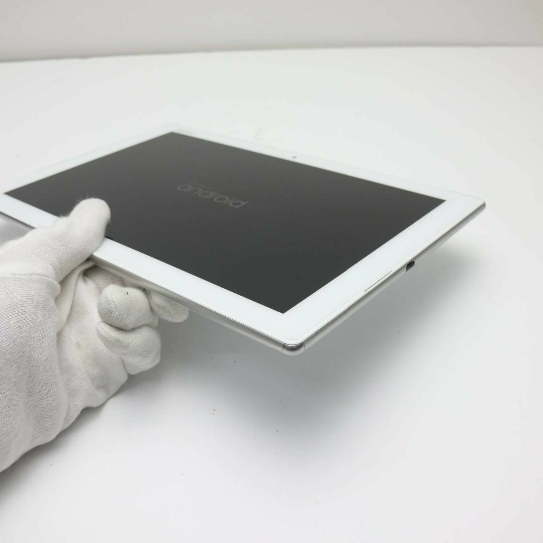 超美品 au SOT31 Xperia Z4 Tablet ホワイト