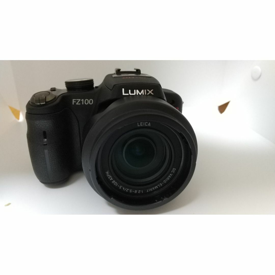 LUMIX  Panasonic FZ100【ライカ神レンズ搭載】