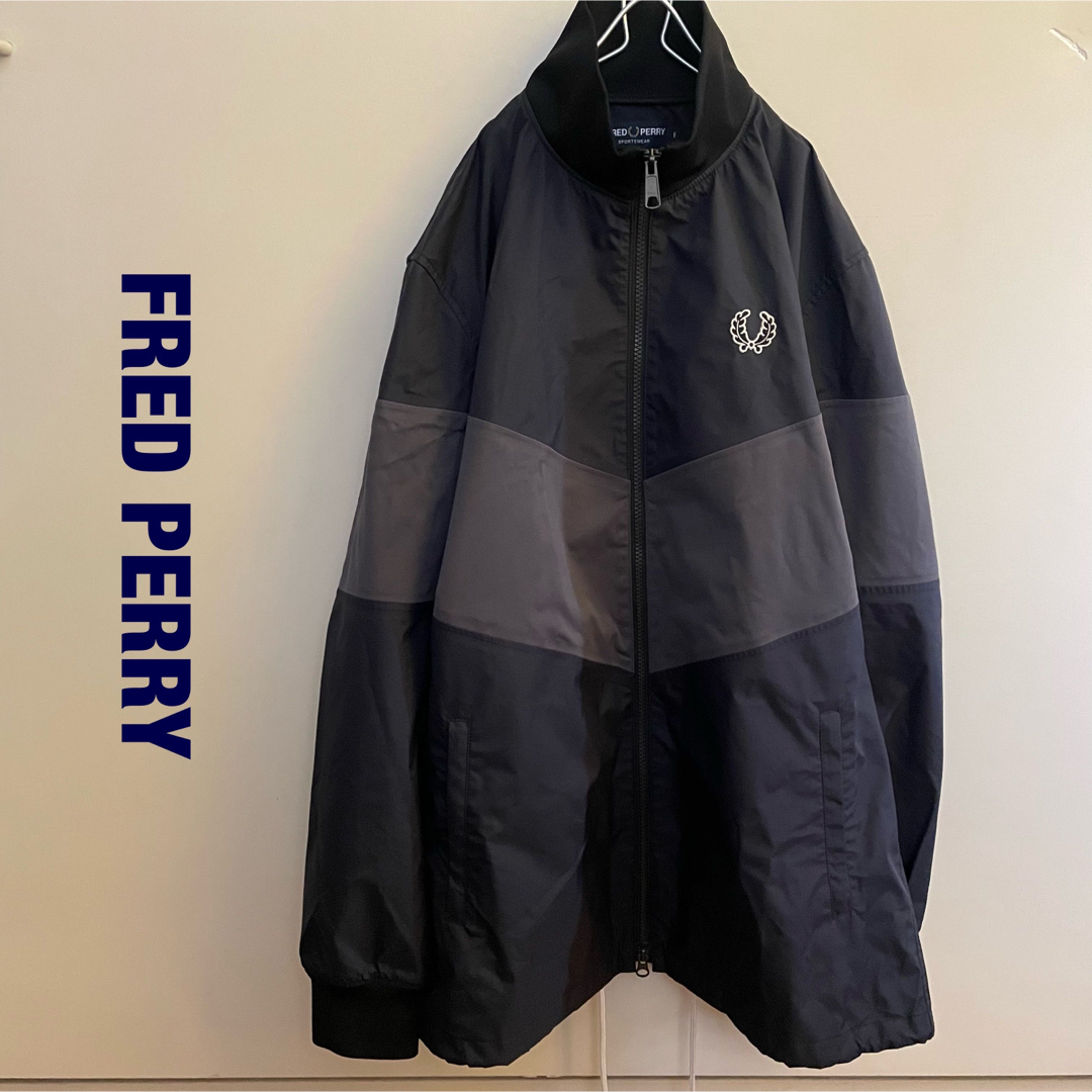 FRED PERRY ナイロン　ジャケット　サイズM | フリマアプリ ラクマ