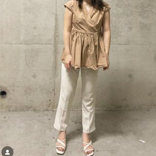 ザラ(ZARA)のブラウス(シャツ/ブラウス(半袖/袖なし))