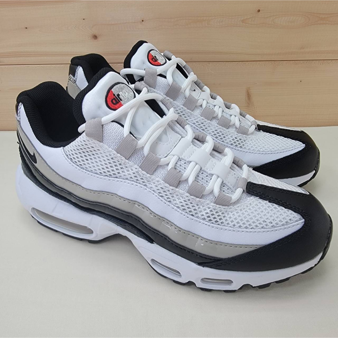 美品NIKE ナイキ airmax95 エアマックス95 、ウィメンズ24cm