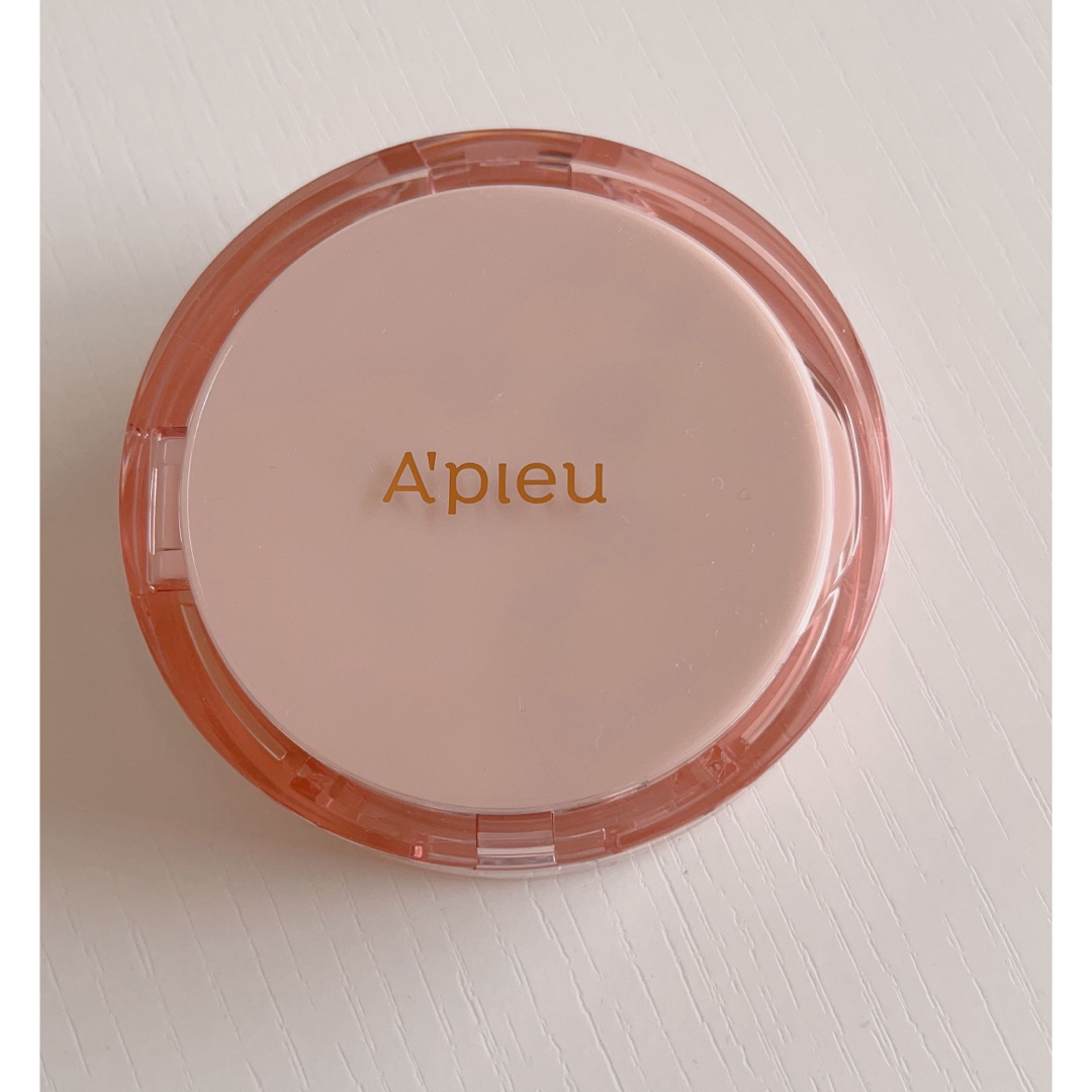 A'pieu(アピュー)のアピュー Apieu スキンケアウォーターロッククッション 21 コスメ/美容のベースメイク/化粧品(ファンデーション)の商品写真