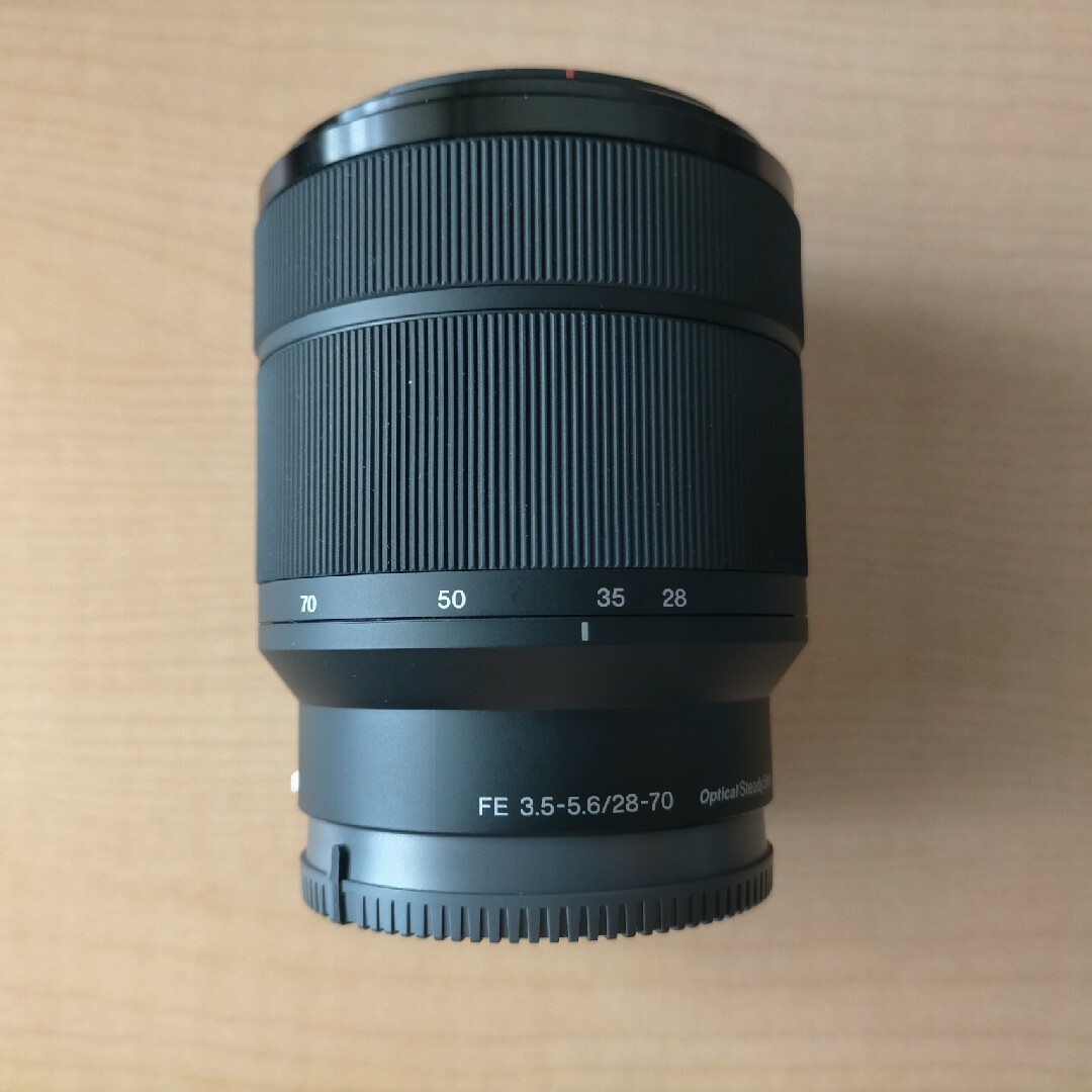 SONY(ソニー)のSony  FE 28-70mm F3.5-5.6 OSS  レンズ　新品未使用 スマホ/家電/カメラのカメラ(レンズ(ズーム))の商品写真