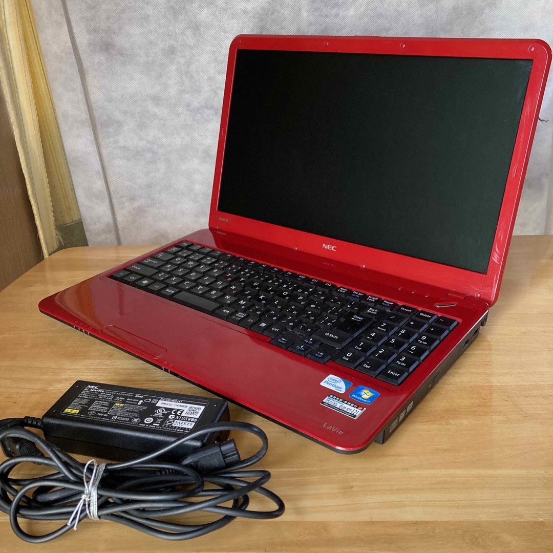 NEC - ノートパソコン NEC LaVie S レッド Windows10 注ありの通販 by