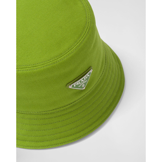 プラダ(PRADA)のPRADA DRILL BUCKET HAT LIGHT GREEN XLサイズ(ハット)