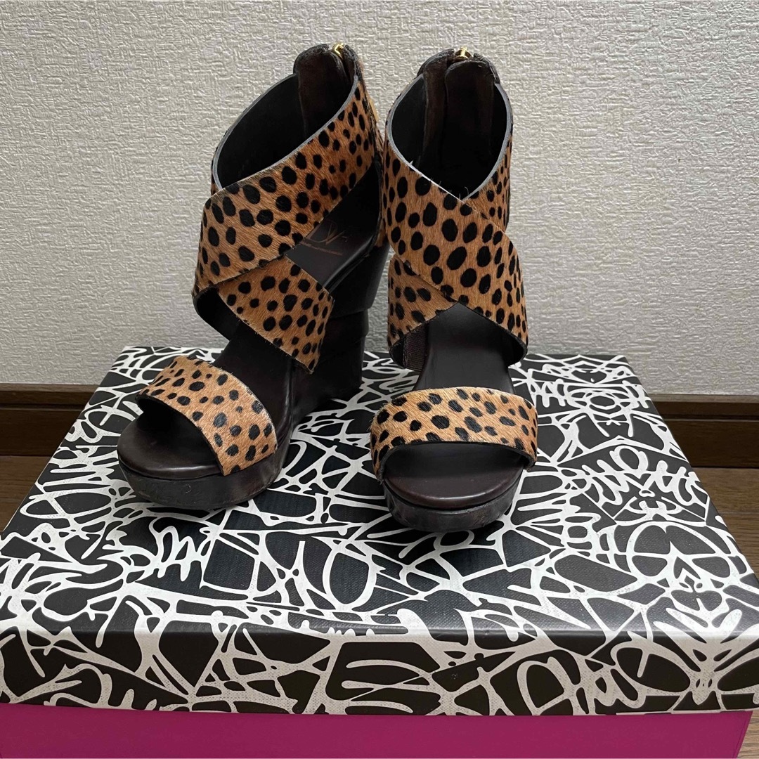 DIANE von FURSTENBERG(ダイアンフォンファステンバーグ)の【DVF】ダイアンフォンファステンバーグ 厚底サンダル レディースの靴/シューズ(サンダル)の商品写真