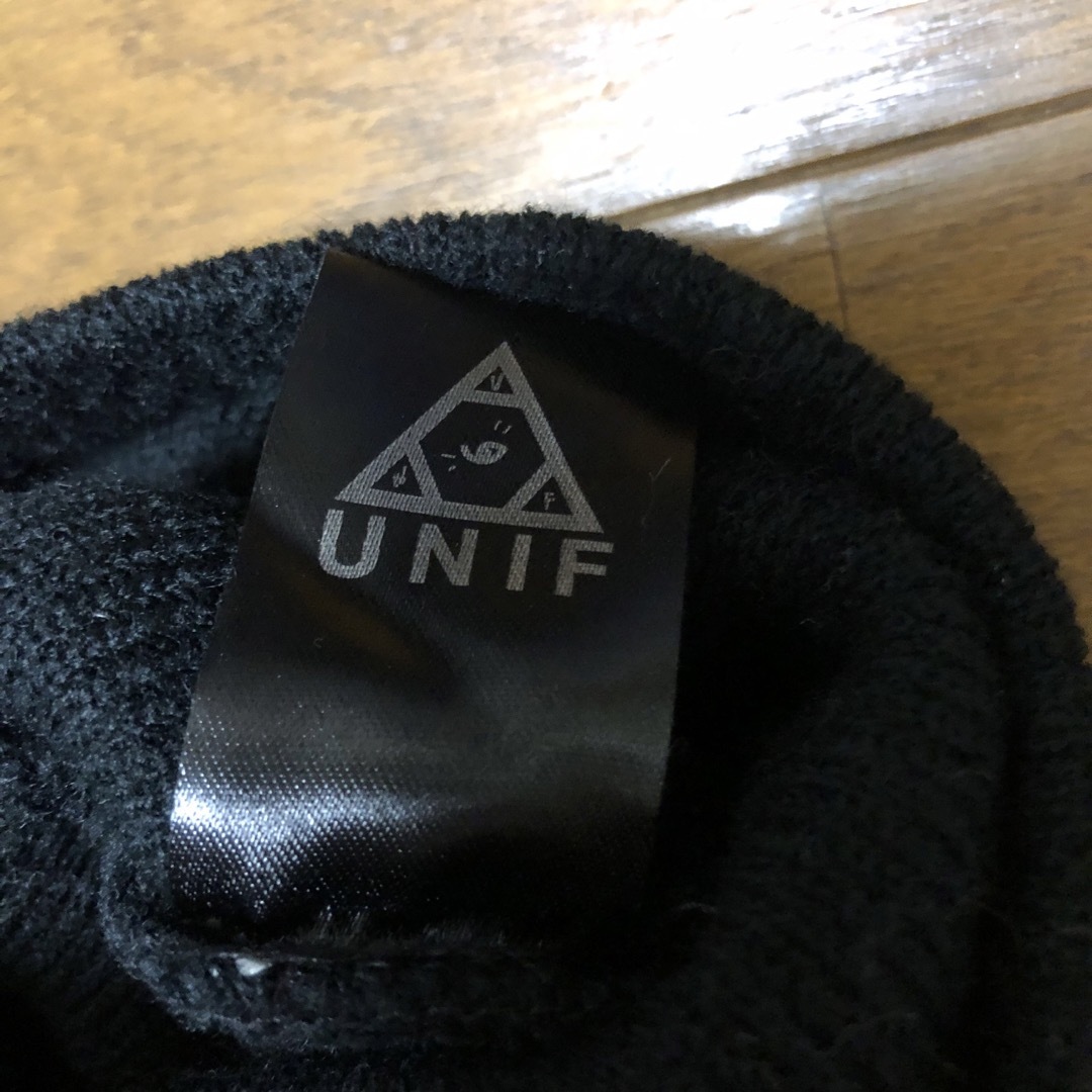 UNIF(ユニフ)のUNIF  ユニフ　ニットキャップ メンズの帽子(ニット帽/ビーニー)の商品写真