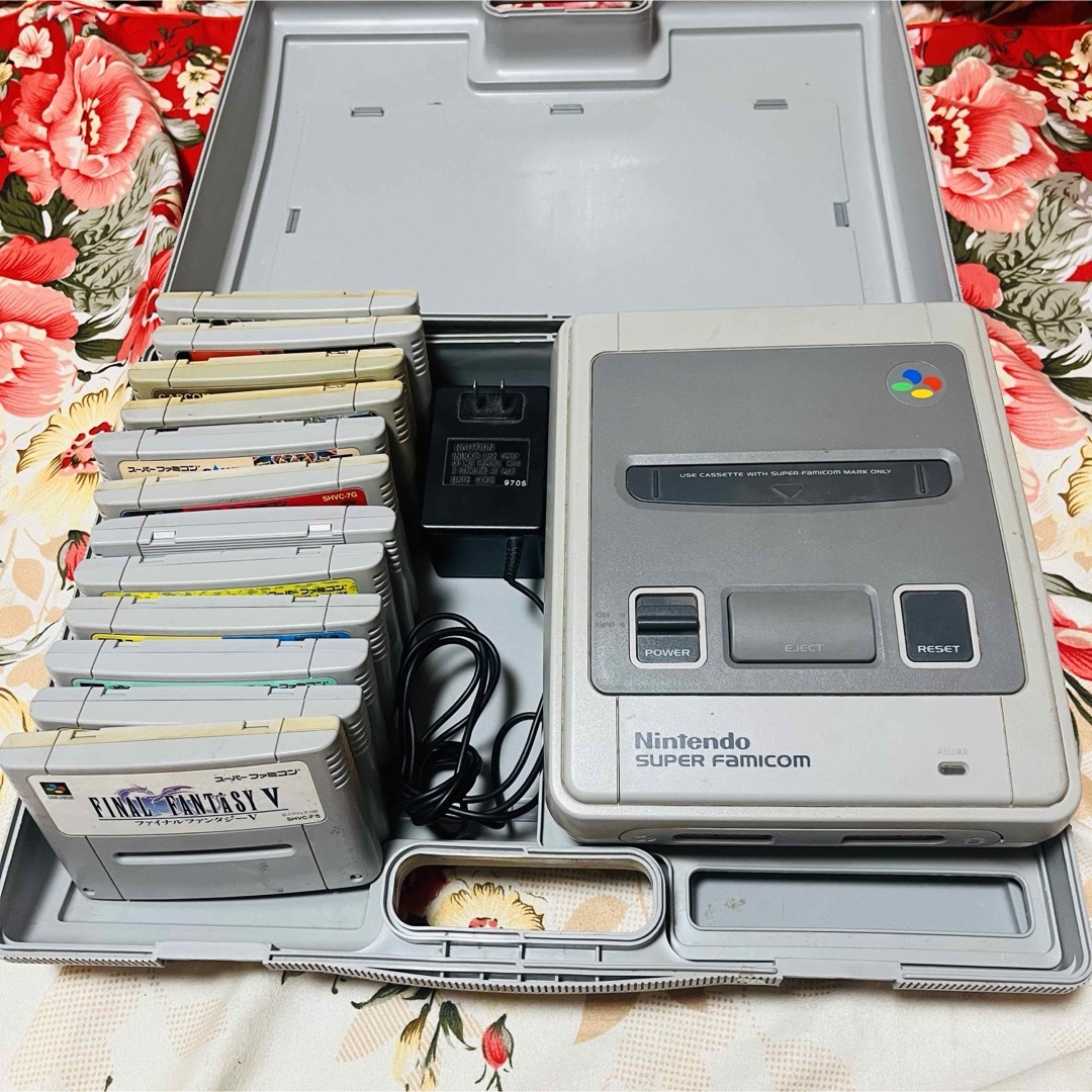 スーパーファミコン本体★ソフト12本セット★ケース★レトロゲームNintendo 1