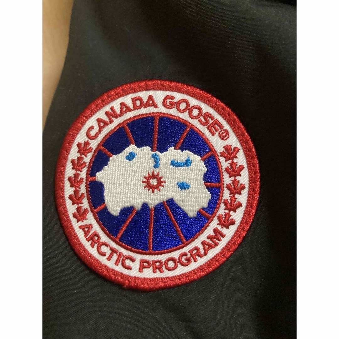 CANADA GOOSE(カナダグース)の[美品　試着のみ] お値下げ！カナダグース　シェルバーンダウンコート　ブラック　 レディースのジャケット/アウター(ダウンコート)の商品写真