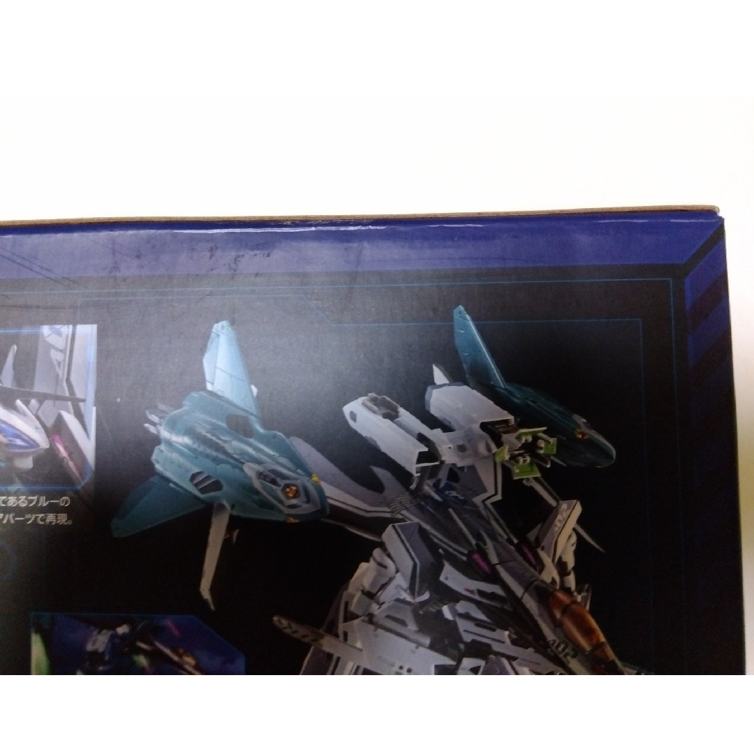 DX超合金　劇場版VF-31Fジークフリード（メッサー/ハヤテ） エンタメ/ホビーのフィギュア(アニメ/ゲーム)の商品写真