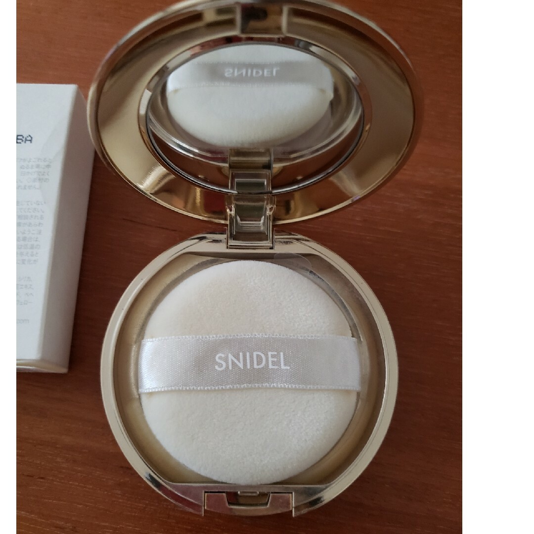 SNIDEL(スナイデル)のSNIDEL  プレストパウダーUV n 00 Sheer Lavender コスメ/美容のベースメイク/化粧品(フェイスパウダー)の商品写真