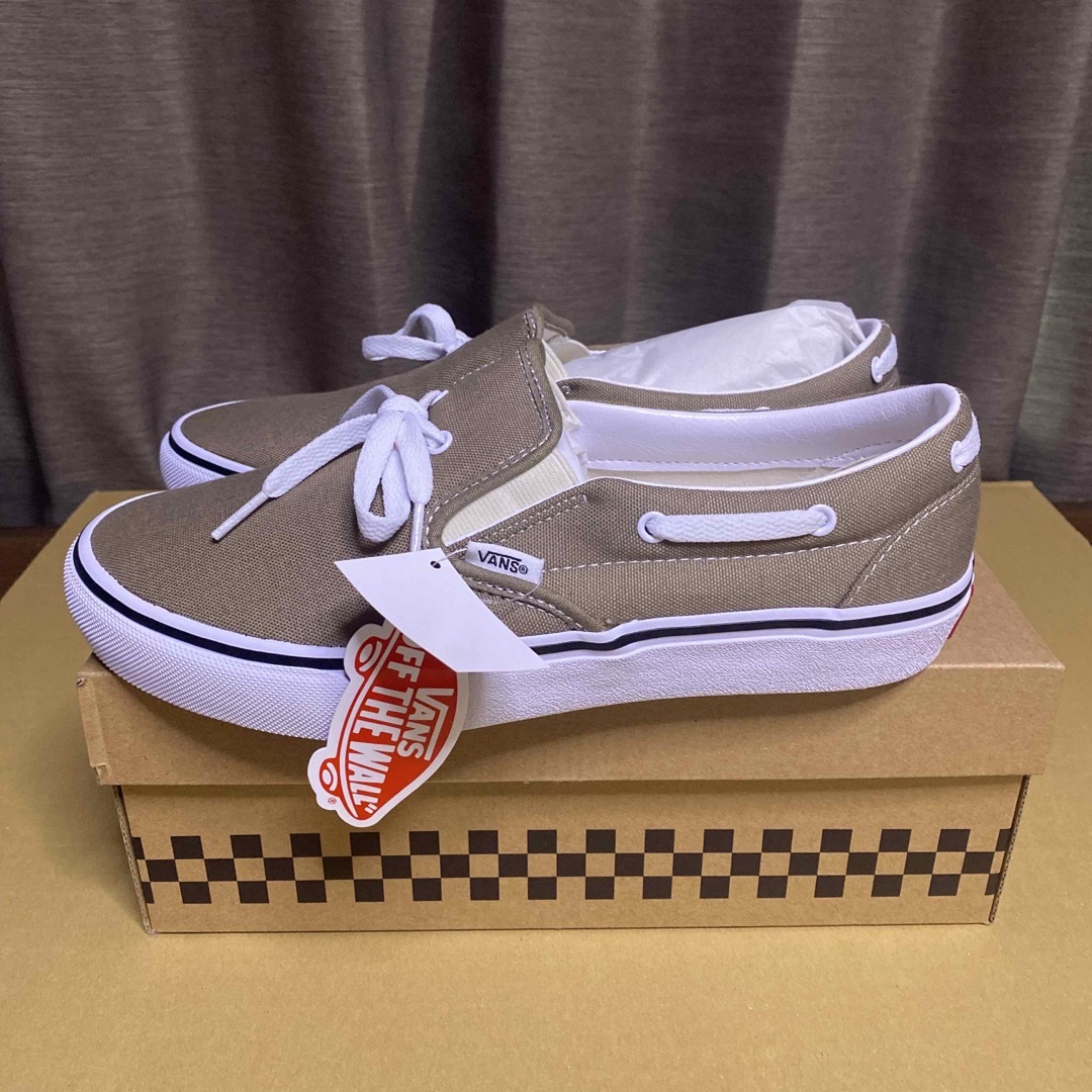 VANS(ヴァンズ)の【VANS】COMFORT LACEY V198CF CALM　TAUPE メンズの靴/シューズ(スニーカー)の商品写真