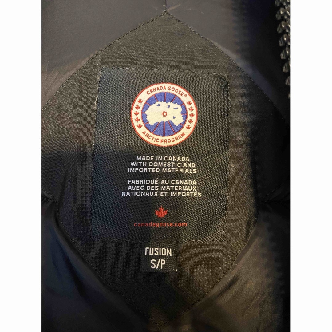 CANADA GOOSE(カナダグース)の【正規/美品】カナダグース CANADAGOOSE château ダウンコート メンズのジャケット/アウター(ダウンジャケット)の商品写真