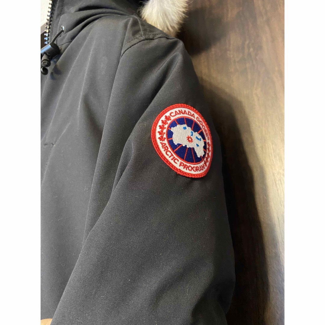 CANADA GOOSE(カナダグース)の【正規/美品】カナダグース CANADAGOOSE château ダウンコート メンズのジャケット/アウター(ダウンジャケット)の商品写真