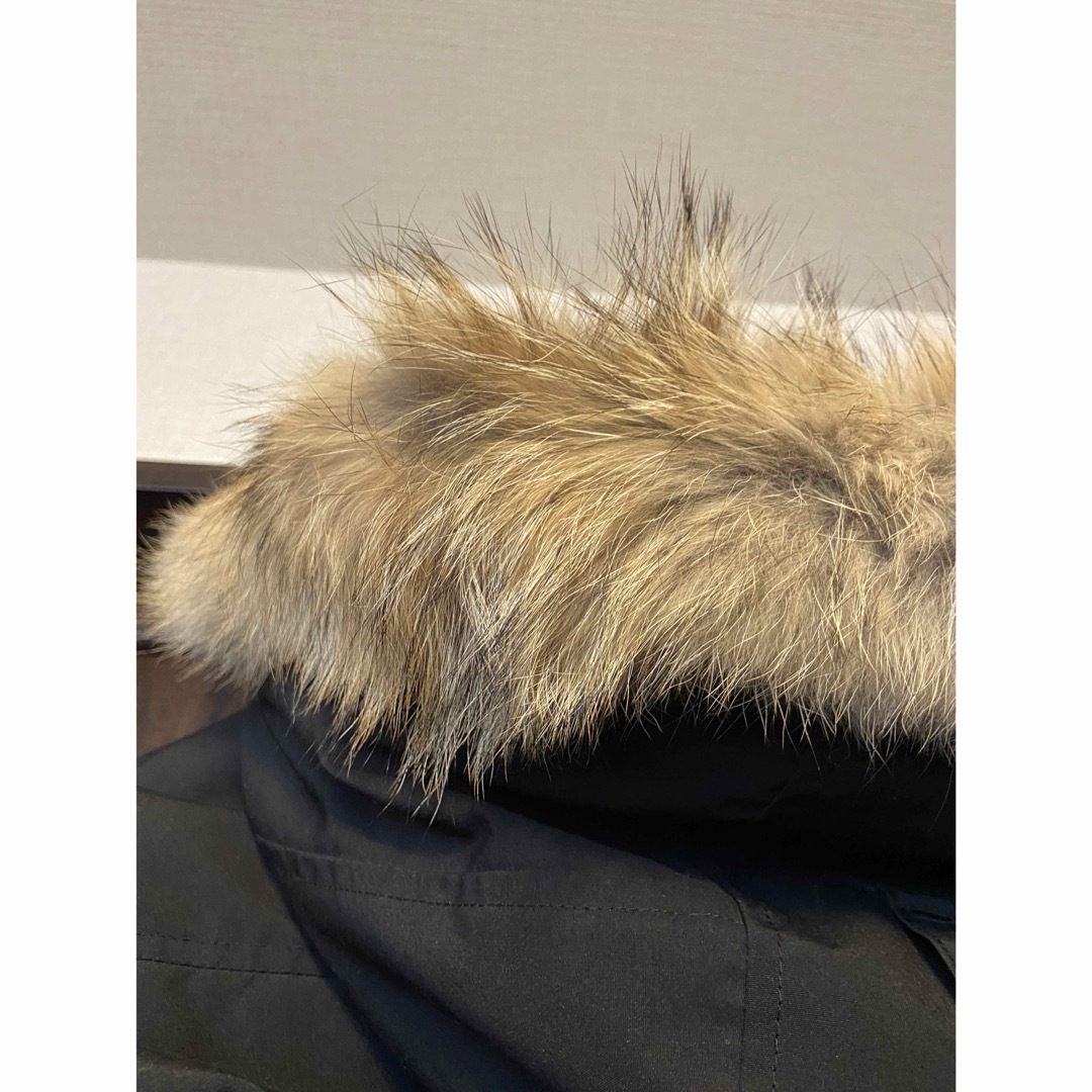 CANADA GOOSE(カナダグース)の【正規/美品】カナダグース CANADAGOOSE château ダウンコート メンズのジャケット/アウター(ダウンジャケット)の商品写真