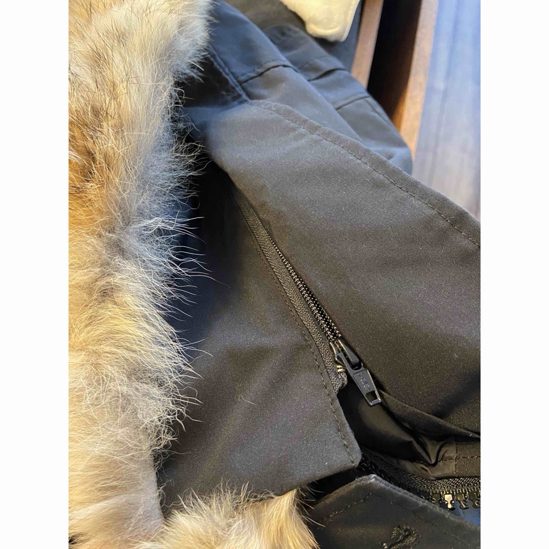 CANADA GOOSE(カナダグース)の【正規/美品】カナダグース CANADAGOOSE château ダウンコート メンズのジャケット/アウター(ダウンジャケット)の商品写真