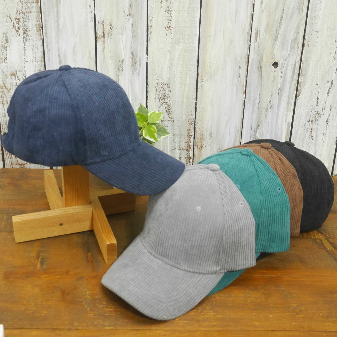 【新品】コーデュロイ　ローキャップ　ブラック　 サイズ調整可　男女 メンズの帽子(キャップ)の商品写真